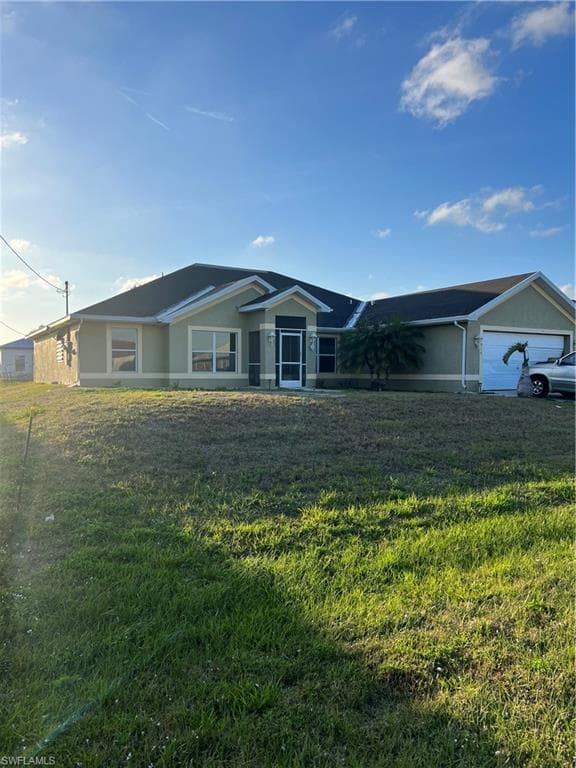 919 Acroft AVE LEHIGH ACRES, FL 33971