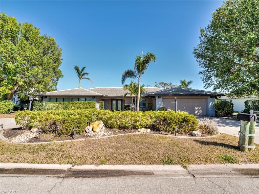 9800 Cypress Lake DR FORT MYERS, FL 33919