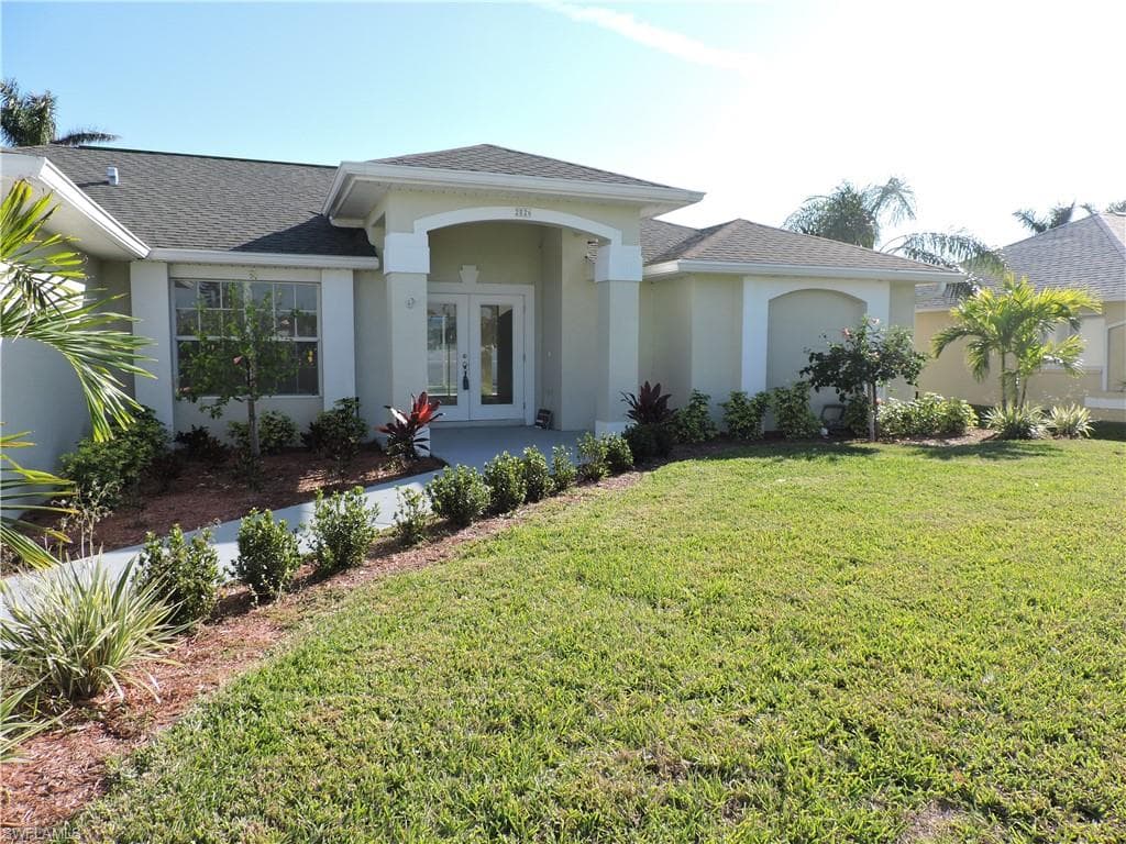 2826 SW 34th TER CAPE CORAL, FL 33914