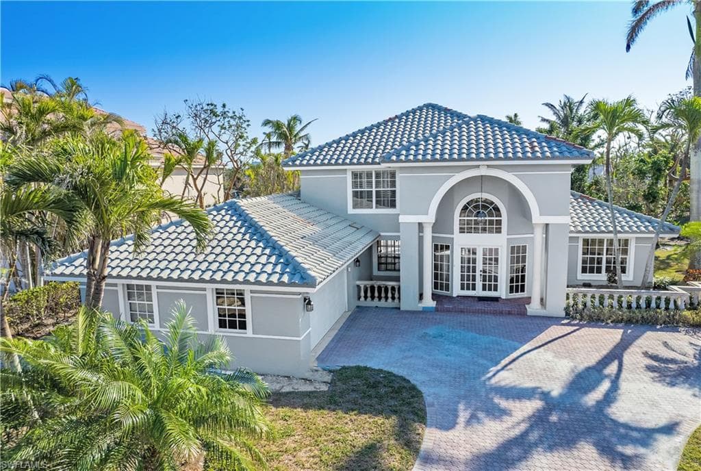 915 Limpet DR SANIBEL, FL 33957