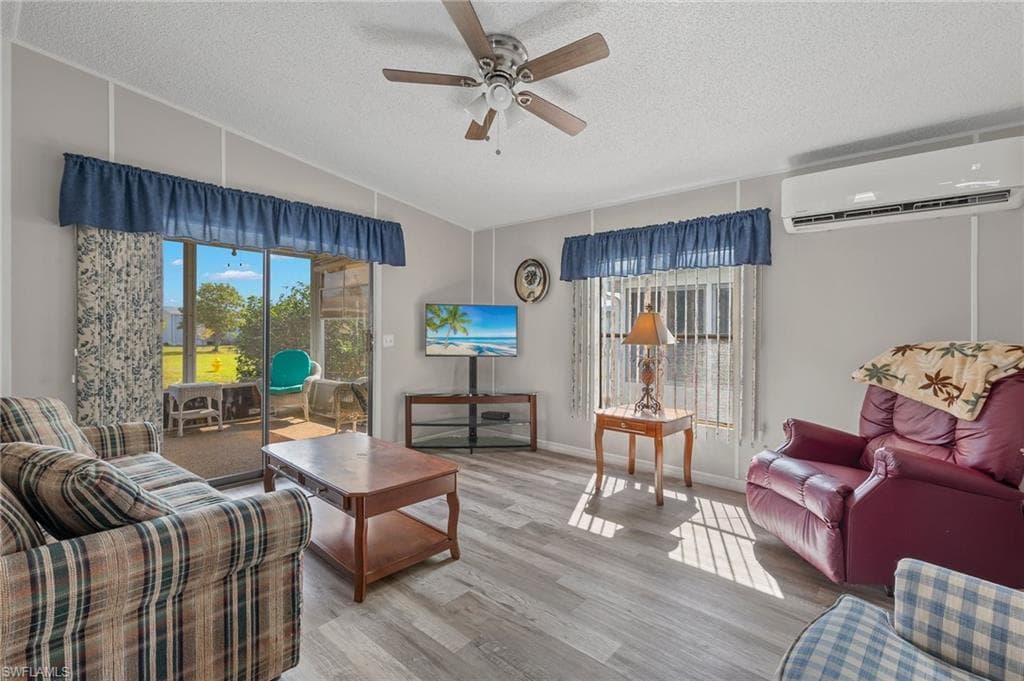 171 Oceans BLVD 171 NAPLES, FL 34104
