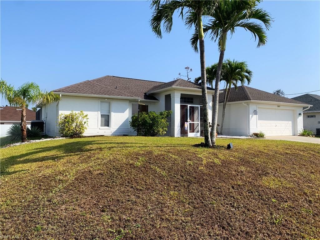 1819 16th TER CAPE CORAL, FL 33991