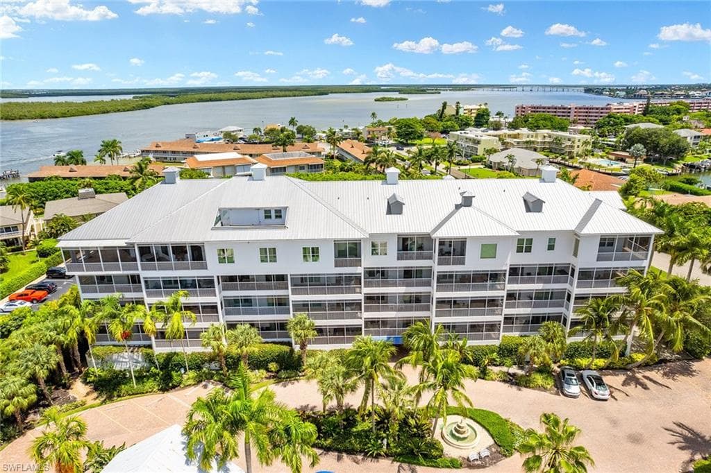 160 Palm ST 210 MARCO ISLAND, FL 34145