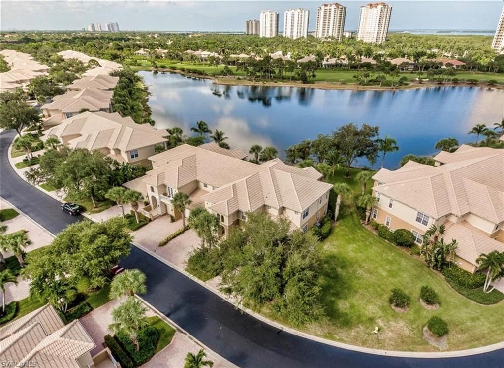 23790 Merano CT 201 ESTERO, FL 34134