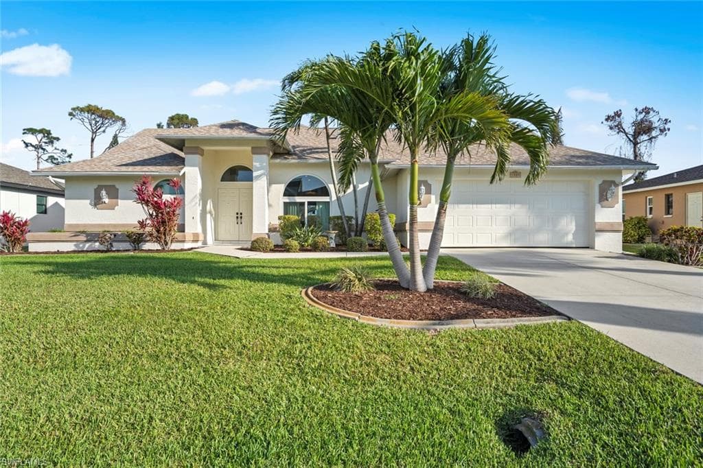 1009 SW 22nd TER CAPE CORAL, FL 33991
