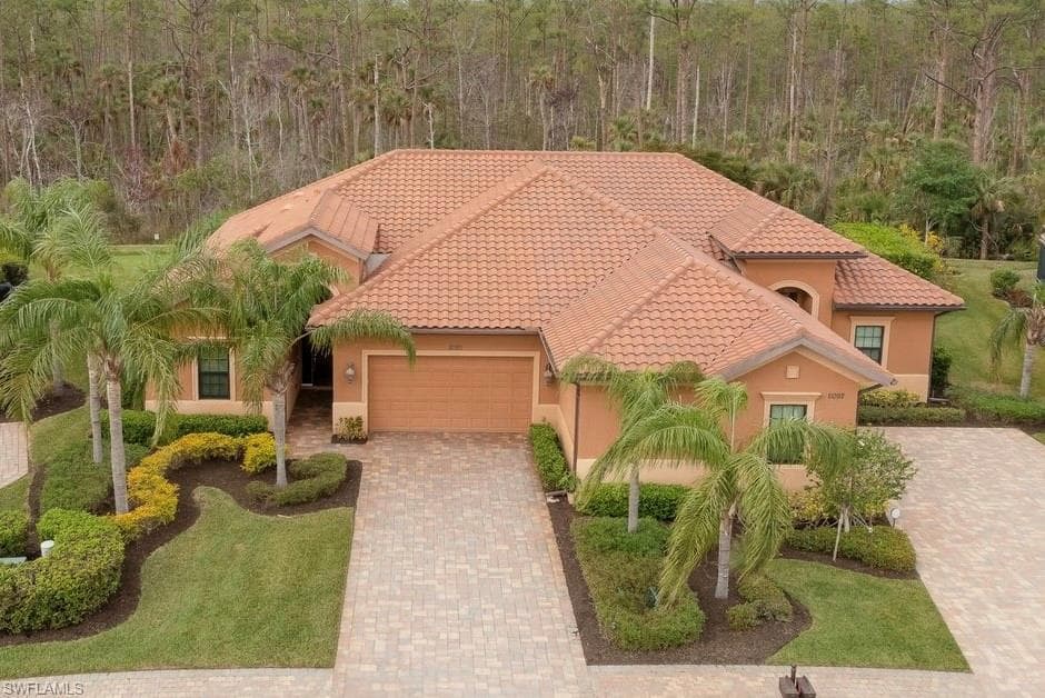 11068 Esteban DR FORT MYERS, FL 33912