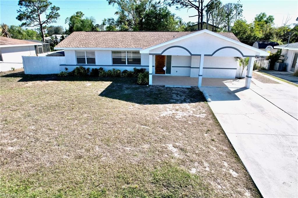 7254 Jonas RD FORT MYERS, FL 33967