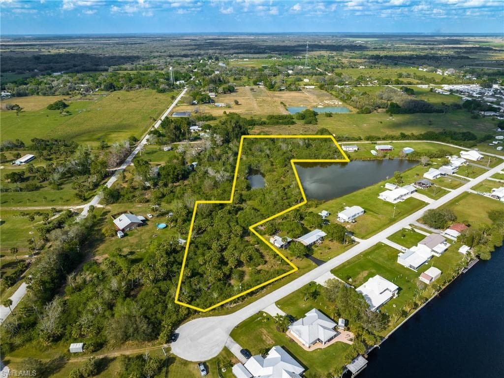 Jerdik Dr/Ted Beck Rd RD MOORE HAVEN, FL 33471
