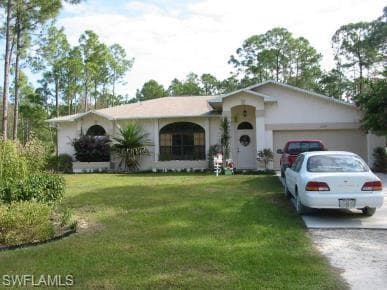 25295 Busy Bee DR BONITA SPRINGS, FL 34135