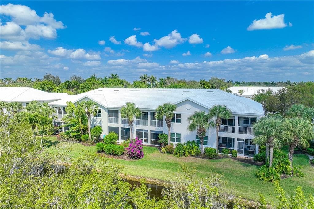 4695 Hawks Nest WAY 201 NAPLES, FL 34114