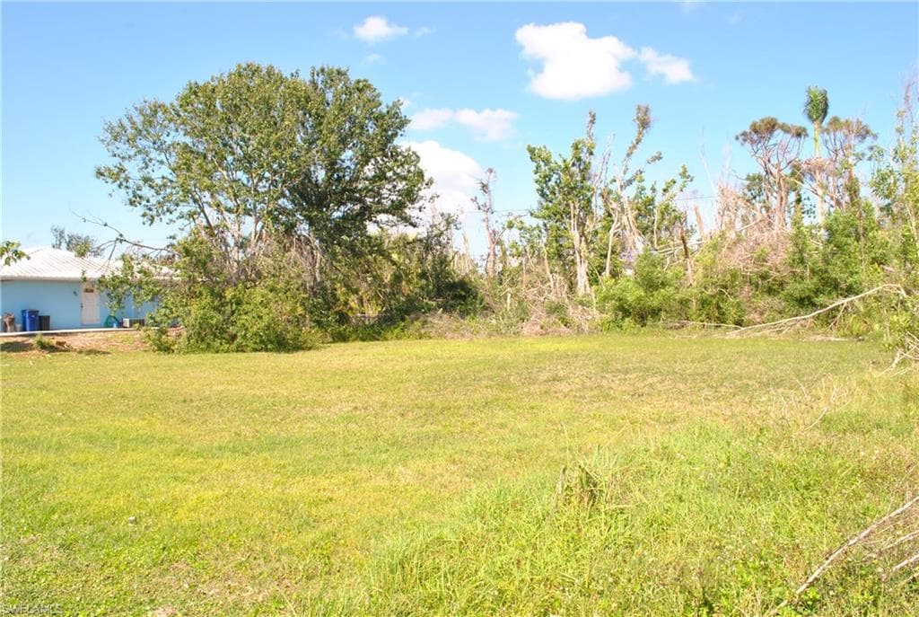 5438 Avenue E BOKEELIA, FL 33922