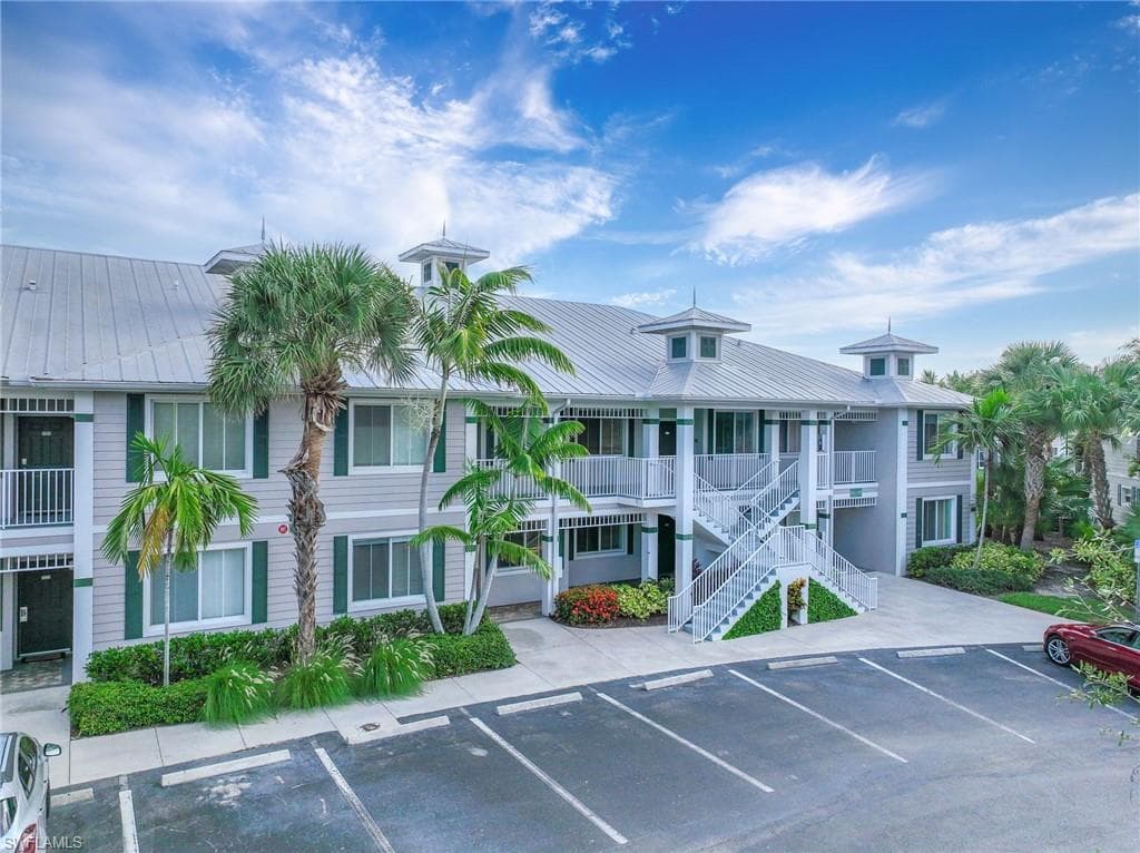 7920 Mahogany Run LN 1014 NAPLES, FL 34113