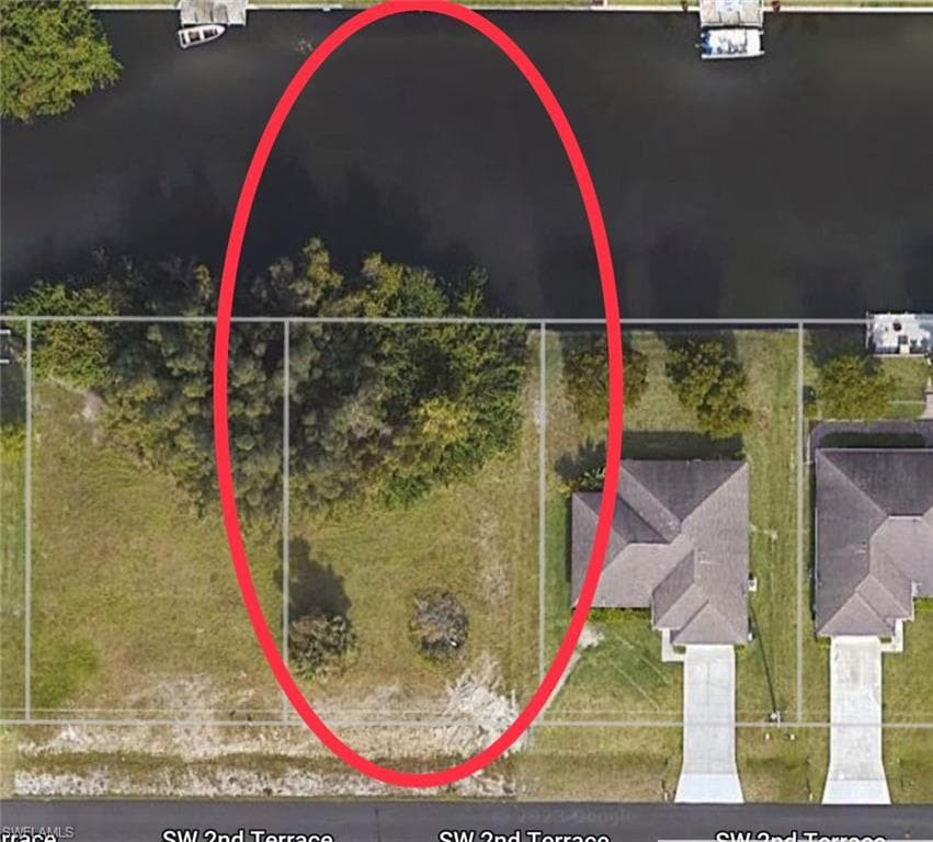 1719 SW 2nd TER CAPE CORAL, FL 33991
