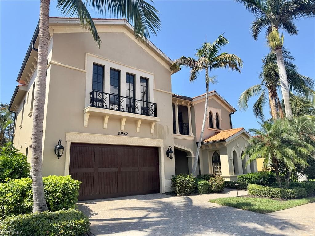 2919 Tiburon BLVD E NAPLES, FL 34109