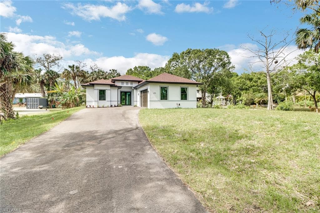 279 2nd ST SE NAPLES, FL 34117
