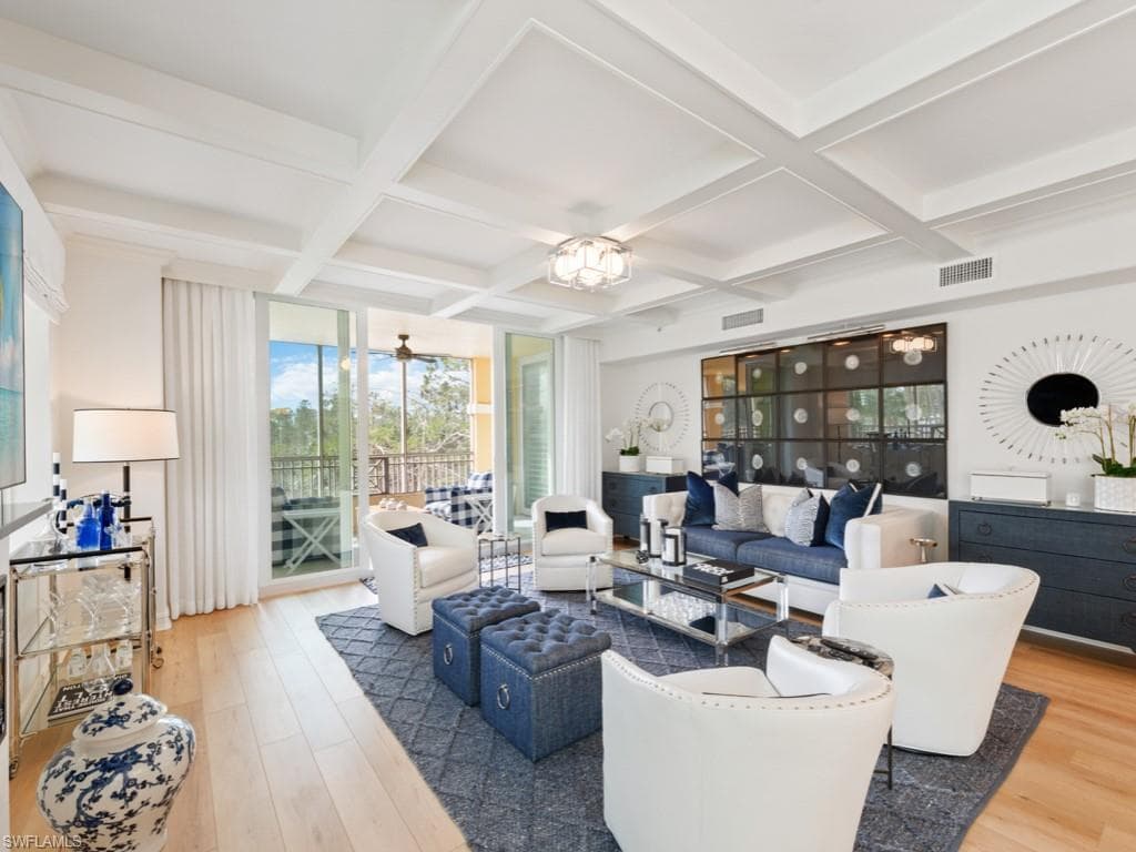 2738 TIBURON BLVD E B-202 NAPLES, FL 34109
