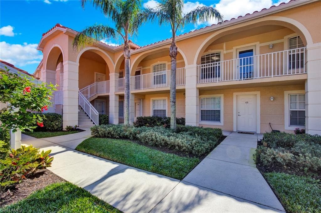 26641 Bonita Fairways BLVD 201 BONITA SPRINGS, FL 34135