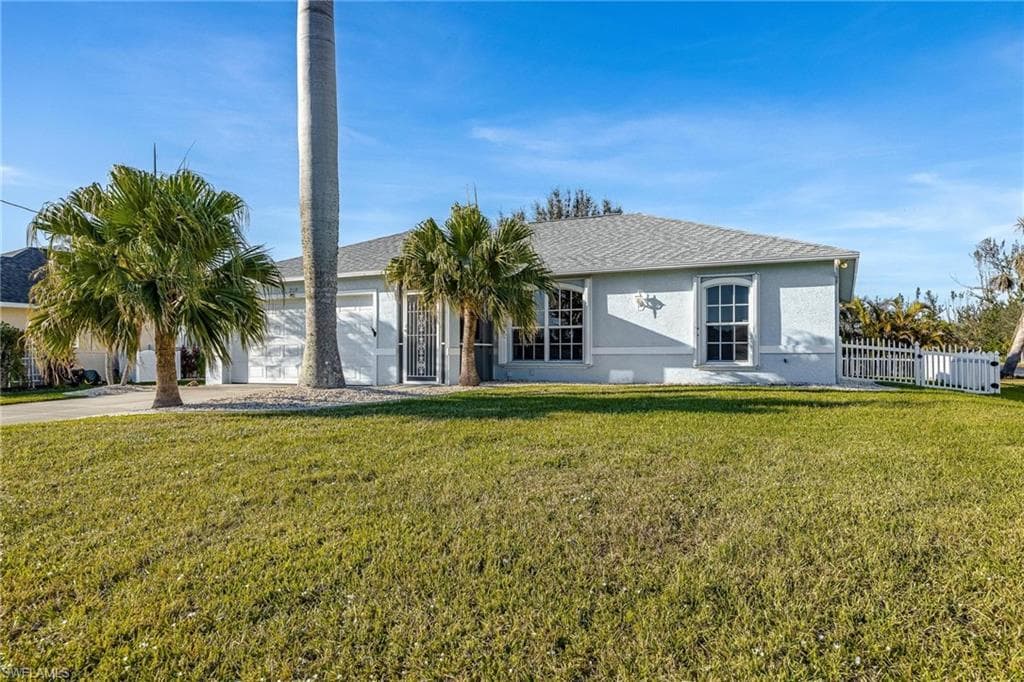 2119 SW 12th TER CAPE CORAL, FL 33991