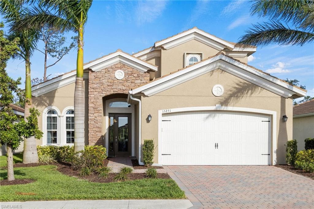 15251 Floresta LN FORT MYERS, FL 33908