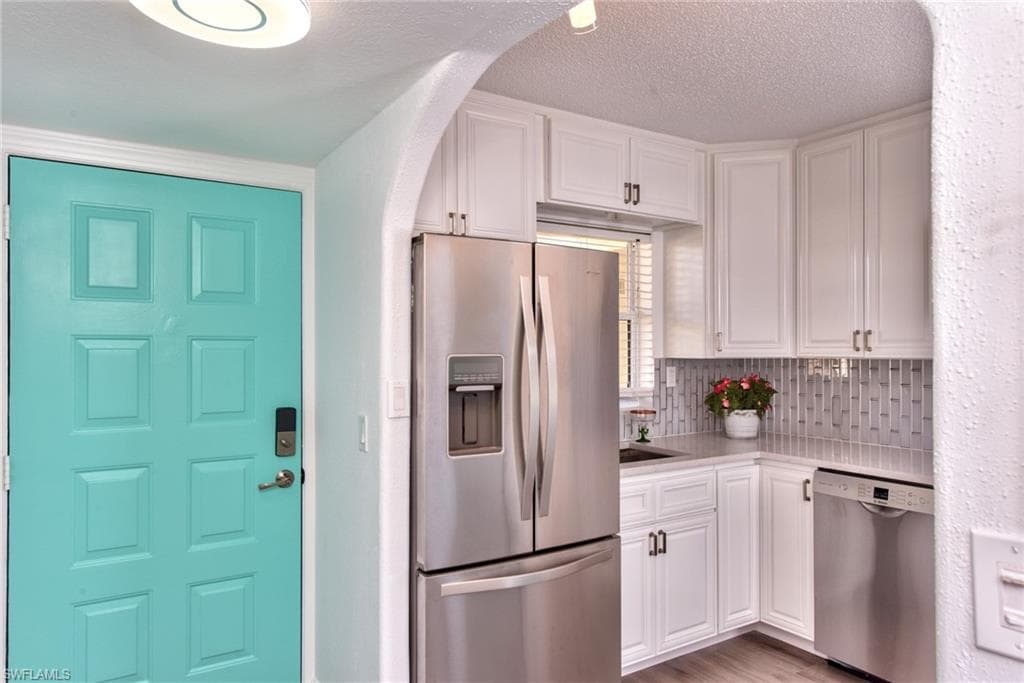 4358 27th CT SW 4-104 NAPLES, FL 34116