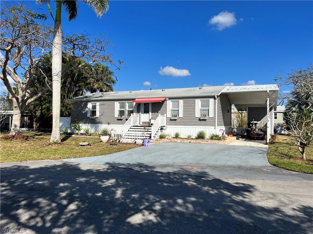 6 Cannes DR NAPLES, FL 34112