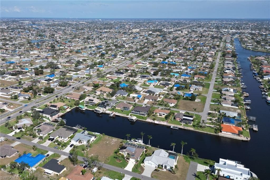 919 SE 21st ST CAPE CORAL, FL 33990