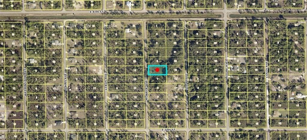 712 Monroe AVE LEHIGH ACRES, FL 33972