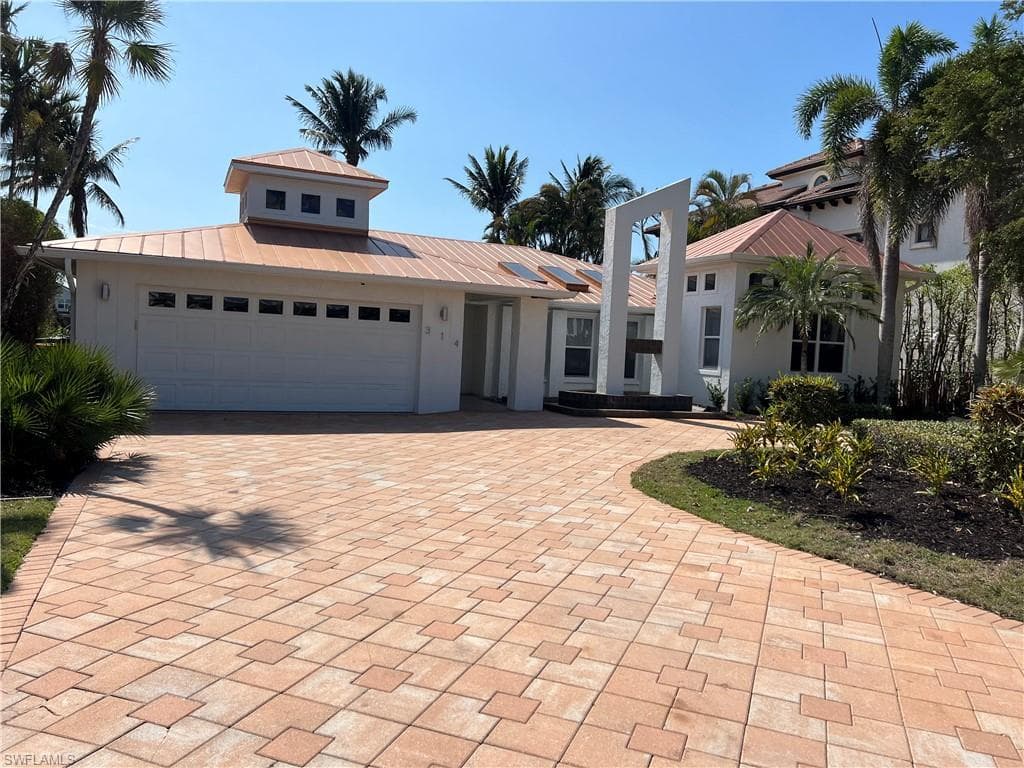 314 Egret AVE NAPLES, FL 34108