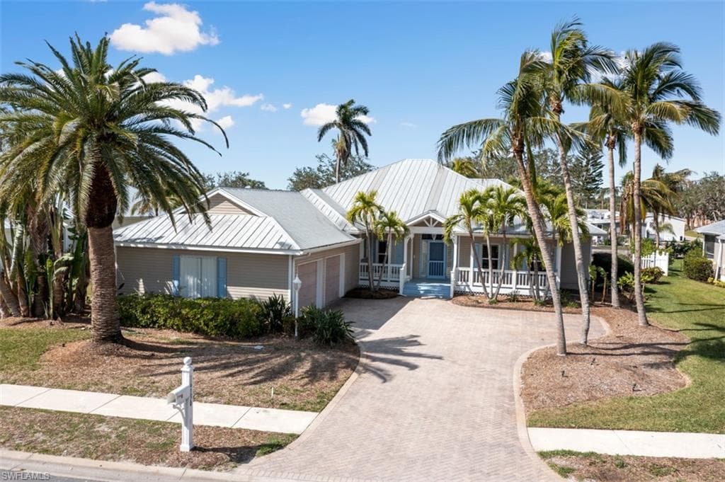 16150 Bentwood Palms DR FORT MYERS, FL 33908