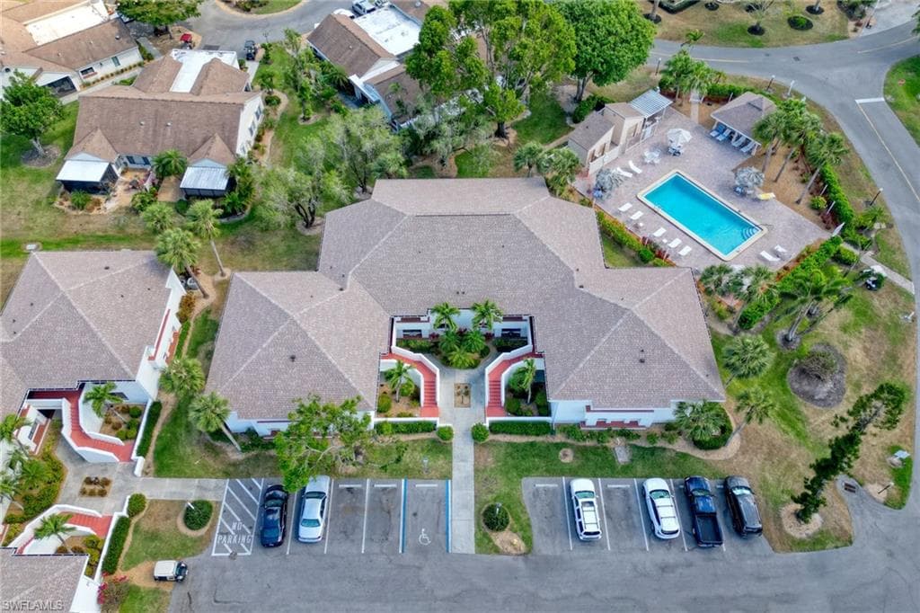 1780 Augusta DR 103 FORT MYERS, FL 33907