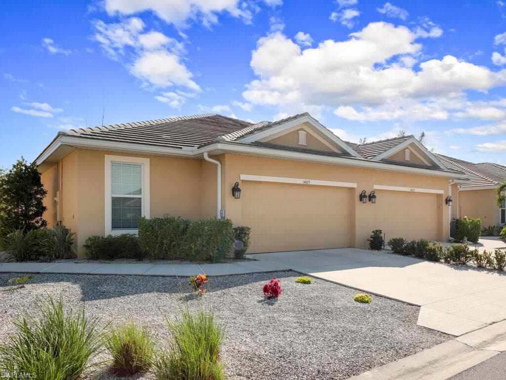 14625 Abaco Lakes DR FORT MYERS, FL 33908