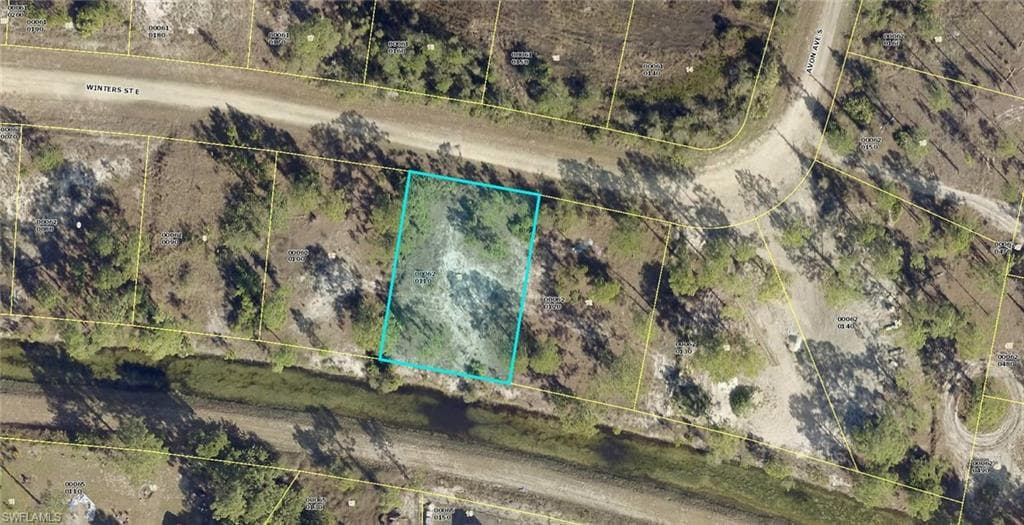 934 Winters ST E LEHIGH ACRES, FL 33974