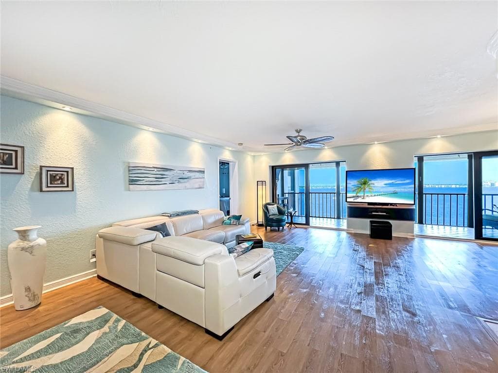 1925 Clifford ST 903 FORT MYERS, FL 33901