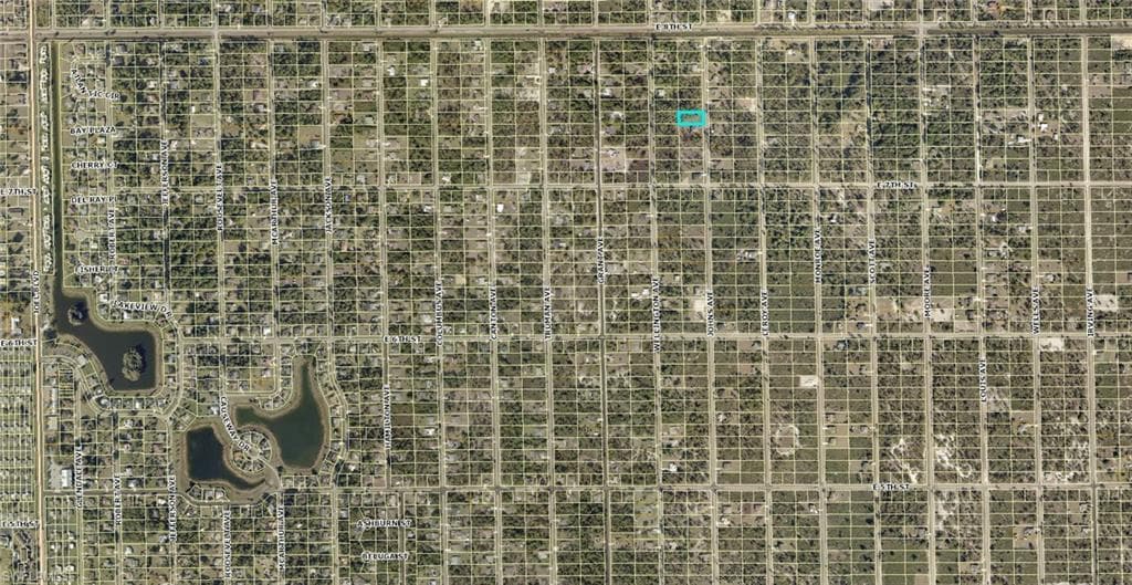 711 Johns AVE LEHIGH ACRES, FL 33972