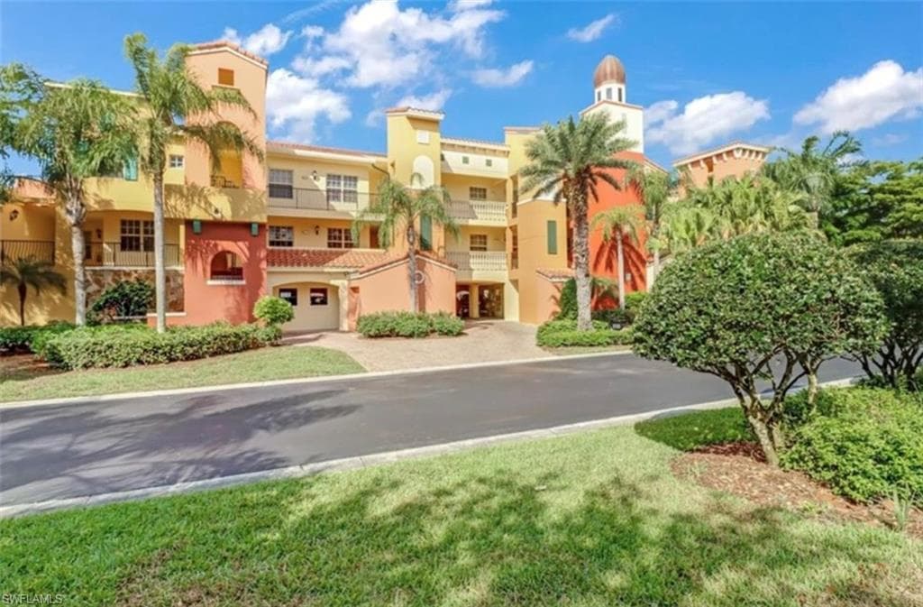 22310 Piazza Doria LN 202 ESTERO, FL 33928