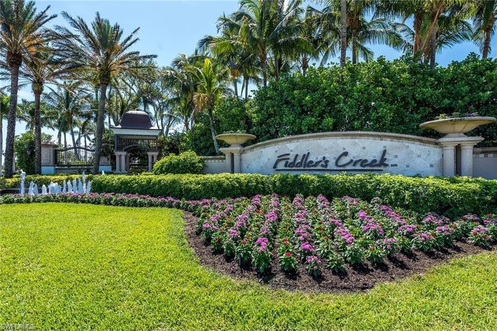 8350 Whisper Trace WAY H-104 NAPLES, FL 34114