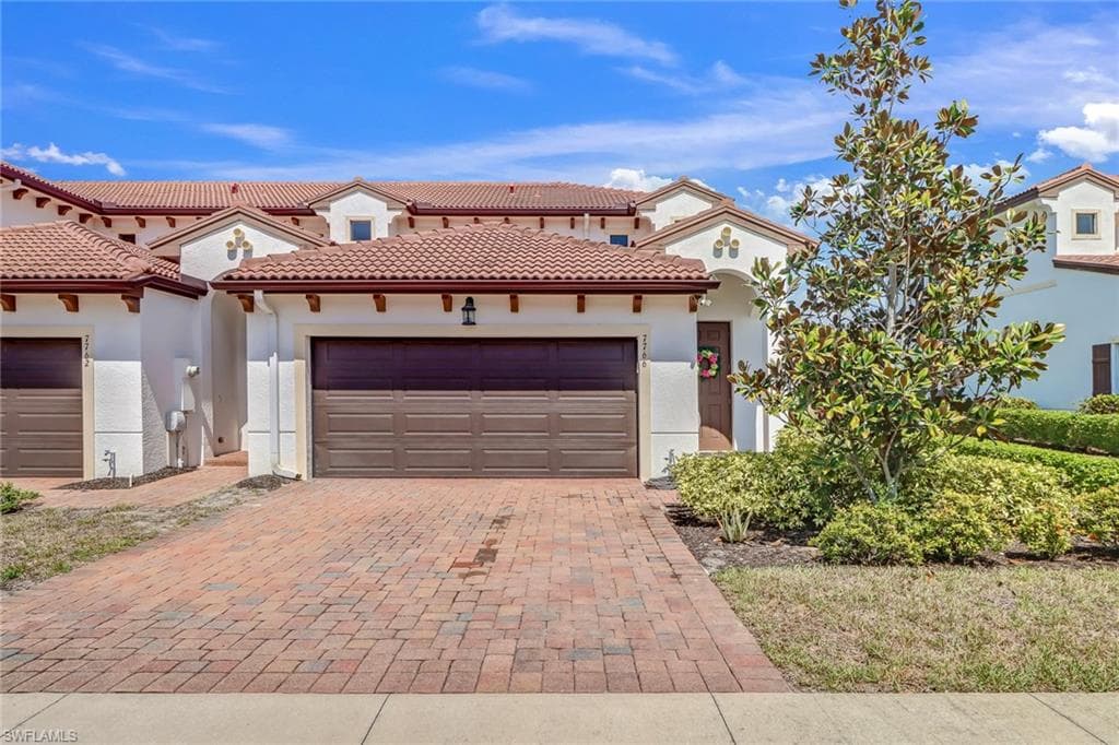 7766 Bristol CIR NAPLES, FL 34120