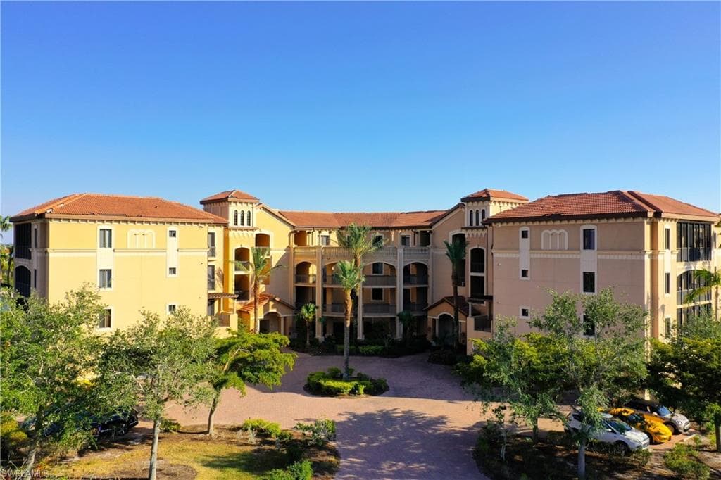 90 Vivante BLVD 403 PUNTA GORDA, FL 33950
