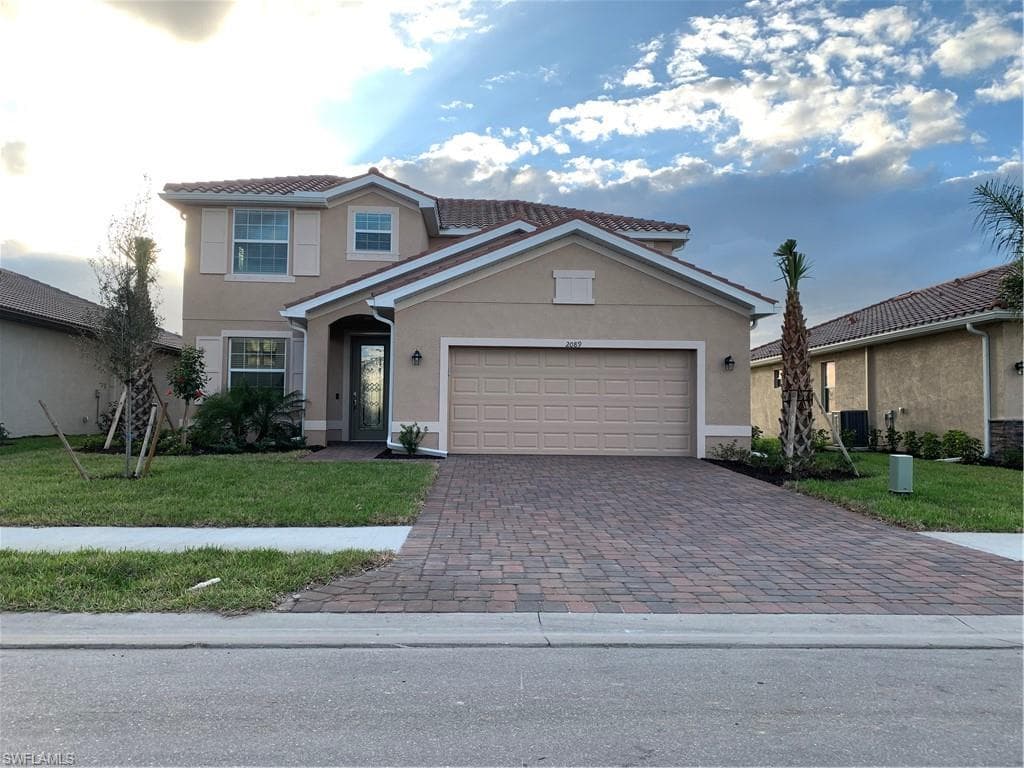 2089 Hamlin ST NAPLES, FL 34120