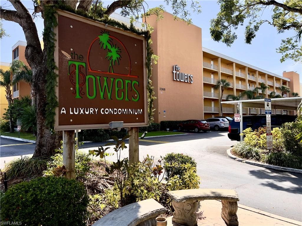 2366 E Mall DR 208 FORT MYERS, FL 33901