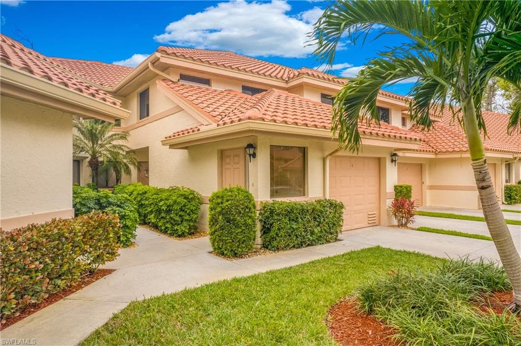 191 Bennington DR 12-4 NAPLES, FL 34104