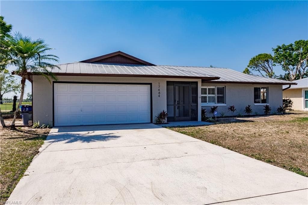 17484 Laurel Valley RD FORT MYERS, FL 33967