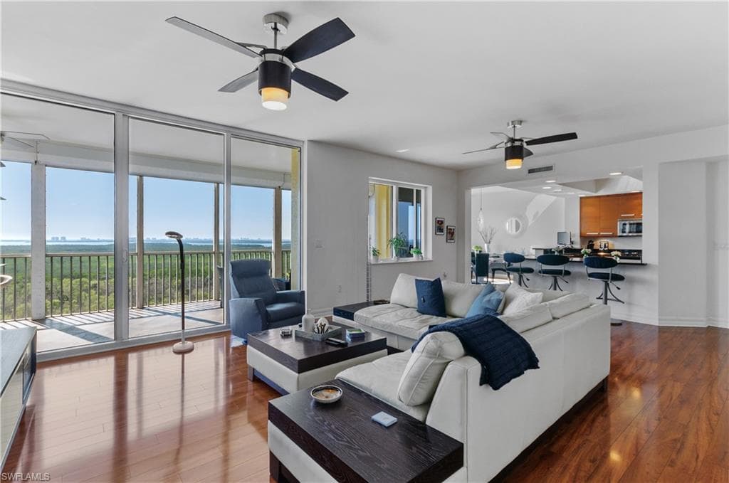 4761 West Bay BLVD 903 ESTERO, FL 33928