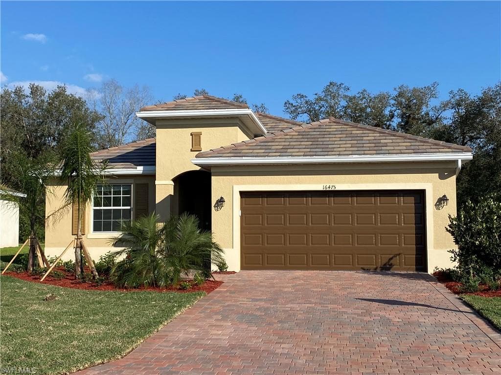 16475 Windsor WAY ALVA, FL 33920