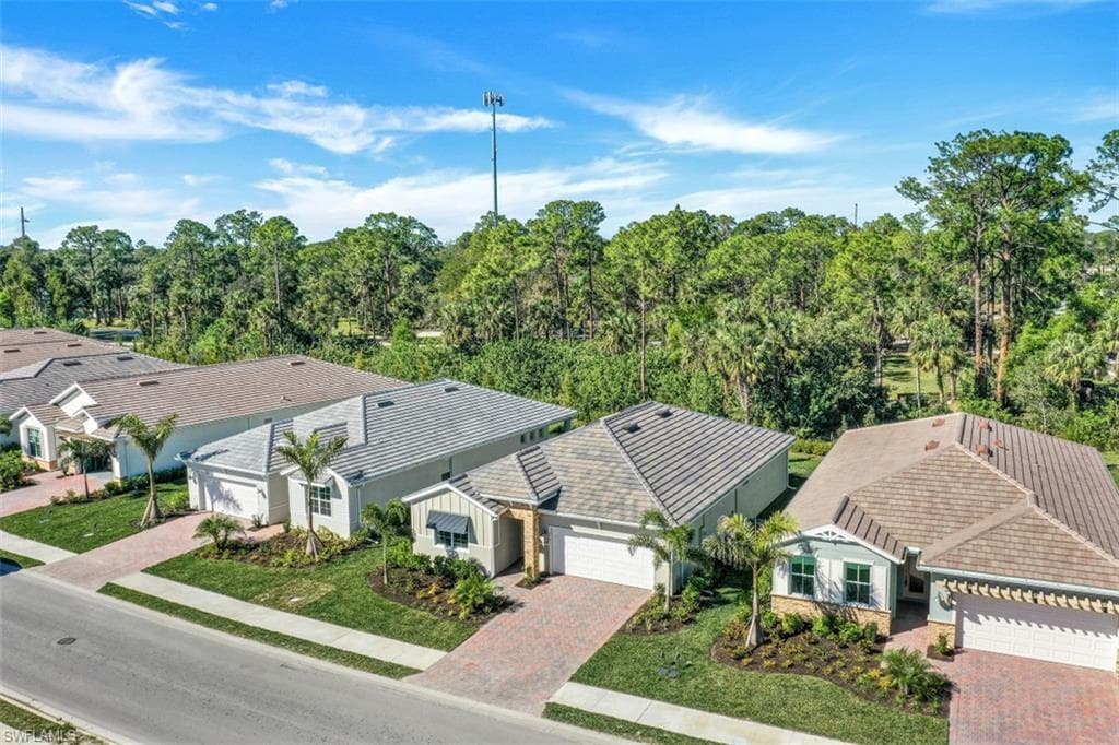 315 Tamarindo LN NAPLES, FL 34114