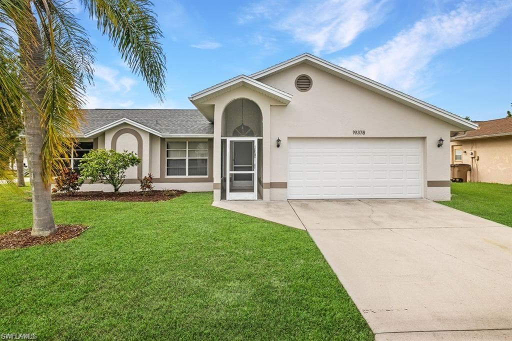 19378 Coraltree CT LEHIGH ACRES, FL 33936