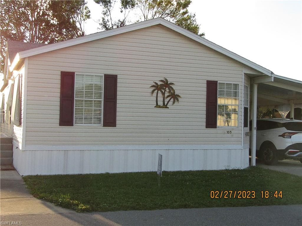 105 W Manatee LOOP PUNTA GORDA, FL 33950