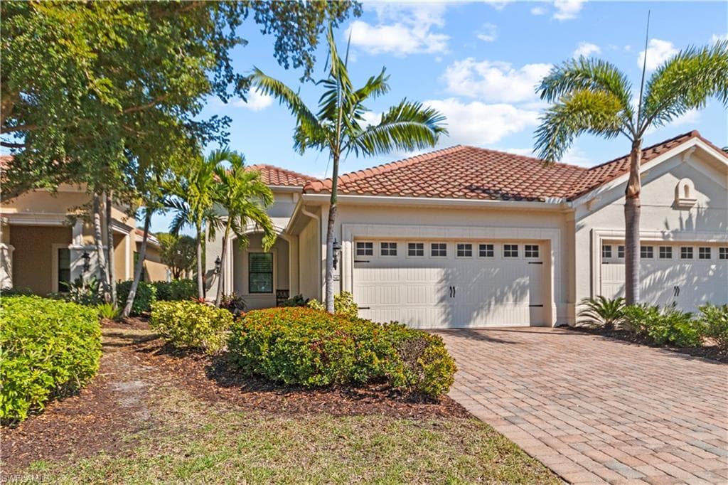 21541 Cascina DR ESTERO, FL 33928
