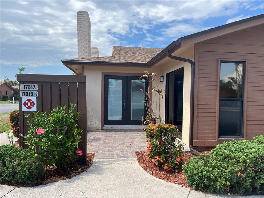 17317 Birchwood LN FORT MYERS, FL 33908