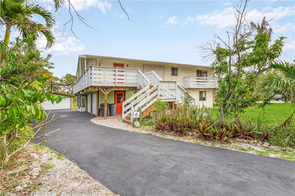 10600 Habitat TRL BOKEELIA, FL 33922